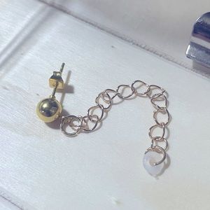 Medium gold post earring earbud holder